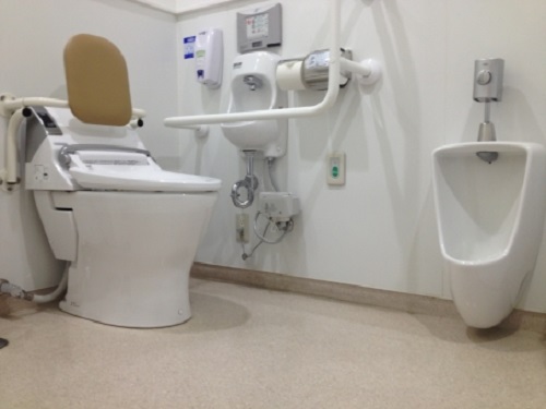 トイレの手すりは設置できる場所が決まっている