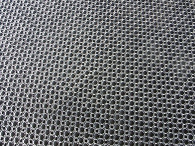 ゴムシート防水は優秀な防水工法か？そのメリットとデメリットを知る