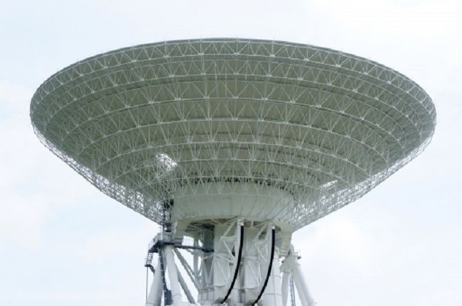 衛星通信を支えるパラボラアンテナの役割―光ファイバーよりも優れている部分とは