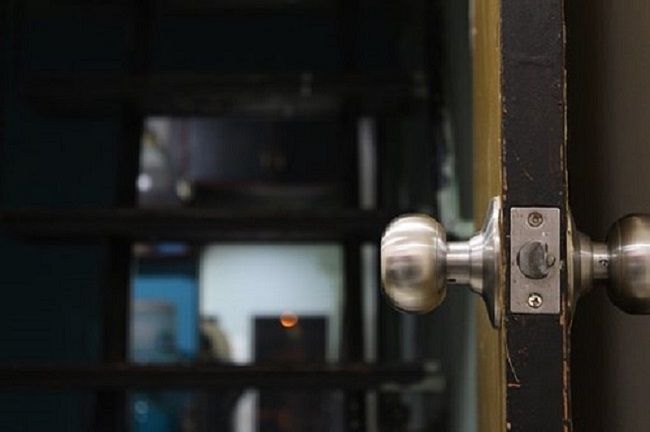 扉厚の採寸方法