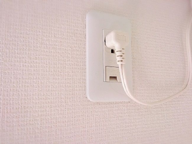 エアコンの漏電に違いない！と判断したらどこに連絡するのがいい？