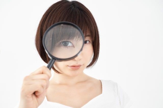 シロアリの卵の大きさはどれくらい?