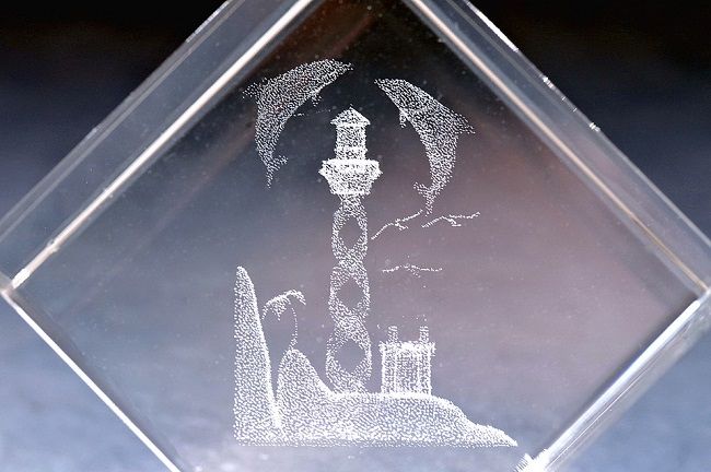 ペットの位牌はクリスタルが人気？