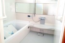 浴室の換気扇はいつ交換するのがベスト？交換時期や費用相場のまとめ