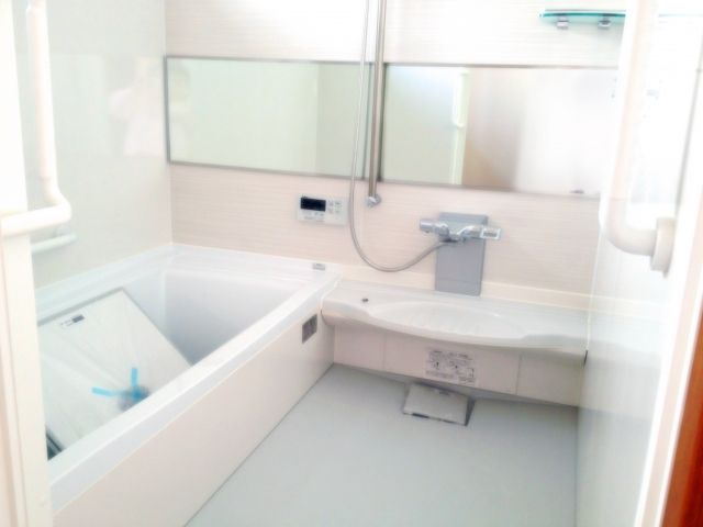 浴室の換気扇はいつ交換するのがベスト？交換時期や費用相場のまとめ