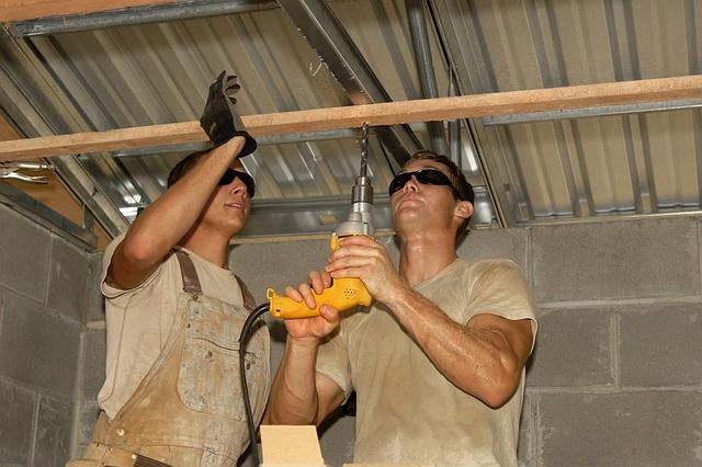 とりあえず、の天井の穴の応急処置方法