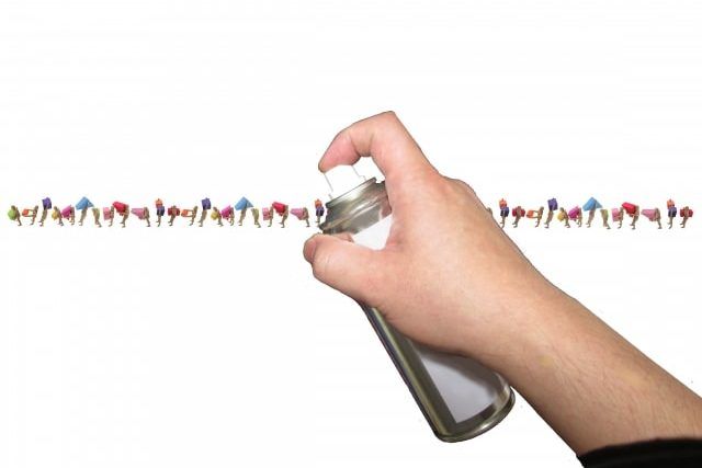 ゴキブリの仲間なら。シロアリに殺虫剤は効果があるか