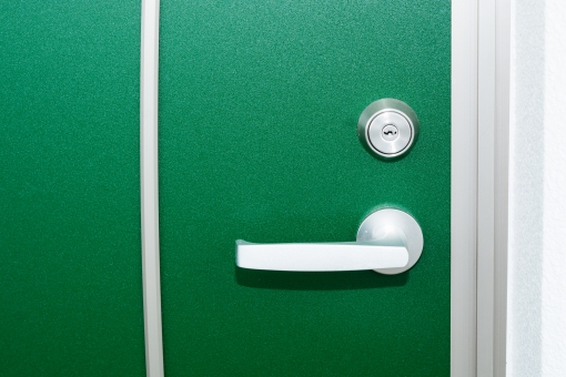 『サムターン回し』とは？