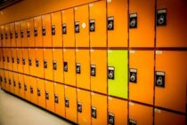あれっ？鍵がない…コインロッカーの鍵を紛失した場合の対処法とは！