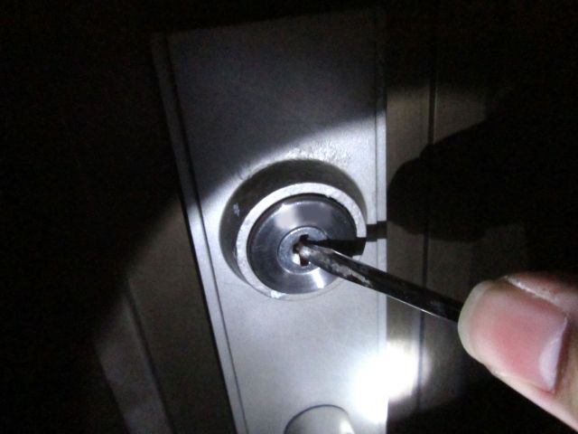 侵入犯罪は鍵が原因