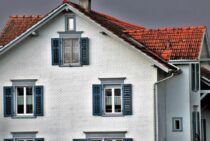 軒天は家を守ってくれます―壊れたら軒天の修理はdiyでしよう！