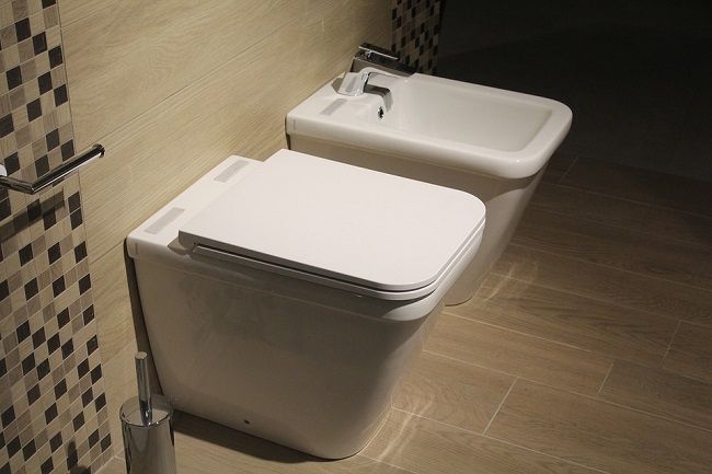 安全にトイレの消臭をする方法