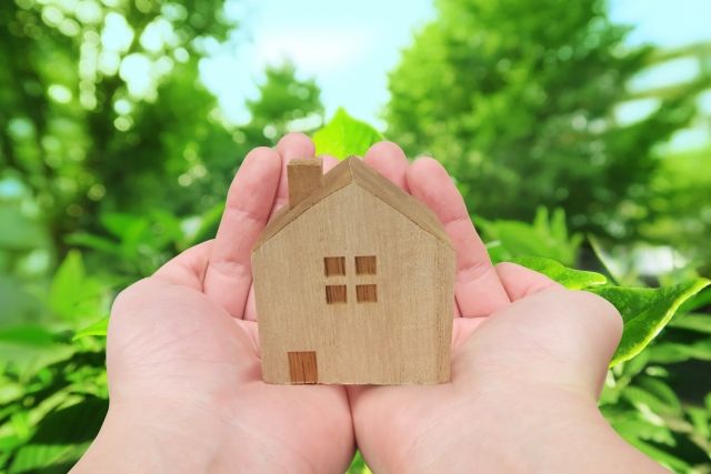 屋根修理は火災保険に適用されることも