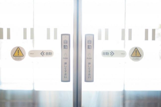 自動ドアのセンサーを「目的」から見てみよう