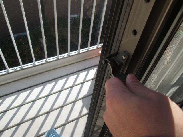 対策①侵入経路を特定して塞ぐ