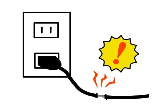 劣化したコンセントにも要注意！