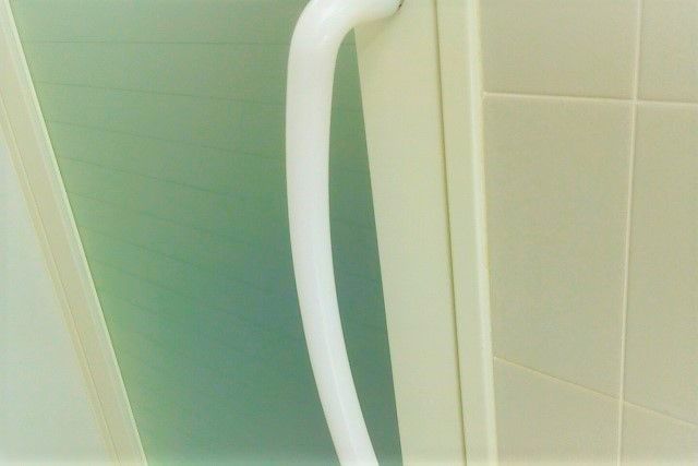 お風呂場のガラス扉