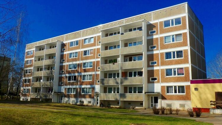 まずは確認！お住まいのマンションはBSに対応してる？