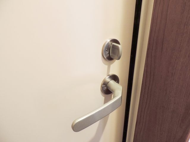 指紋認証キーを取り付ける際の注意点