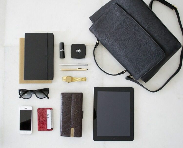 まずは落ち着いてもう一度鍵を探してみよう