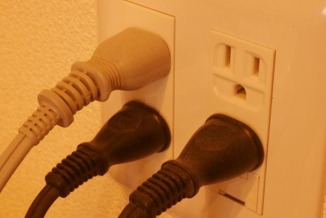 こんな状態だとコンセントは壊れている！