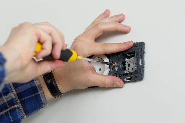 電源タップを自作するときの手順