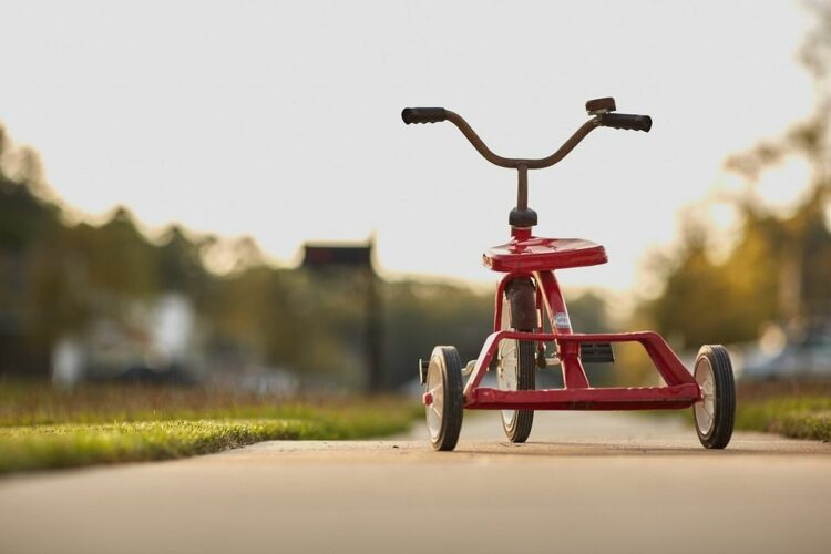 三輪車の処分は困る？不燃ではだせない？