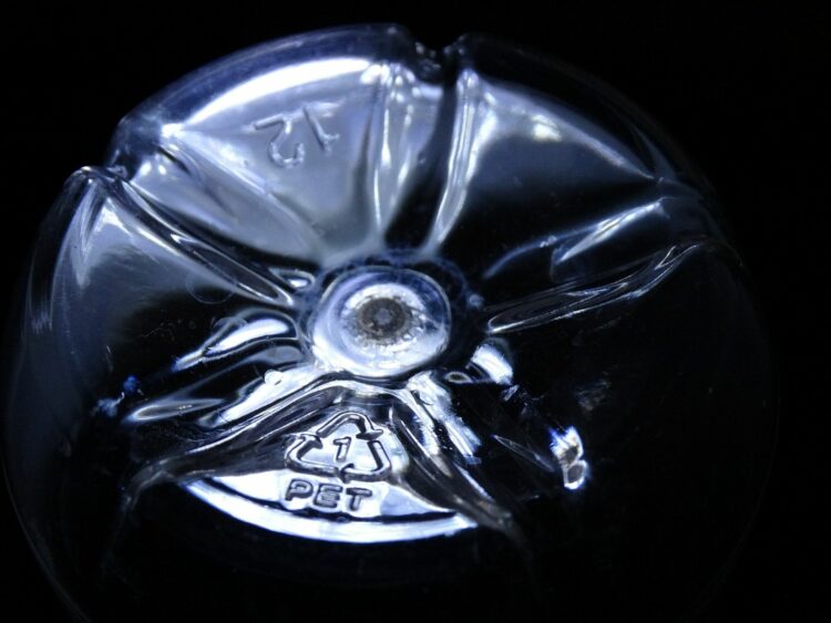 トイレの詰まり解消でラバーカップの代用になるもの①:ペットボトル