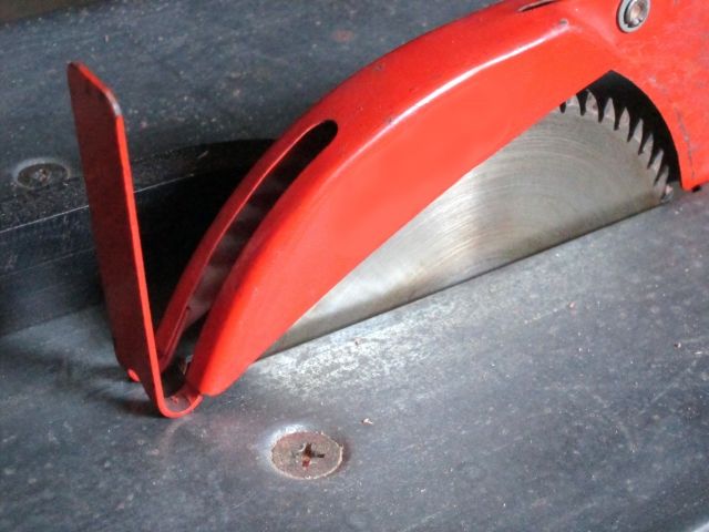 電動ノコギリはさまざまな加工に便利！