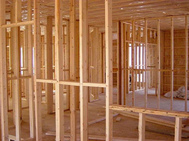 木造3階建ては耐震性がない？