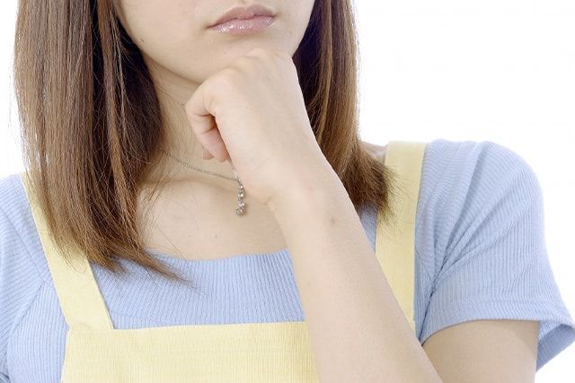 切り落とす枝と切る場所