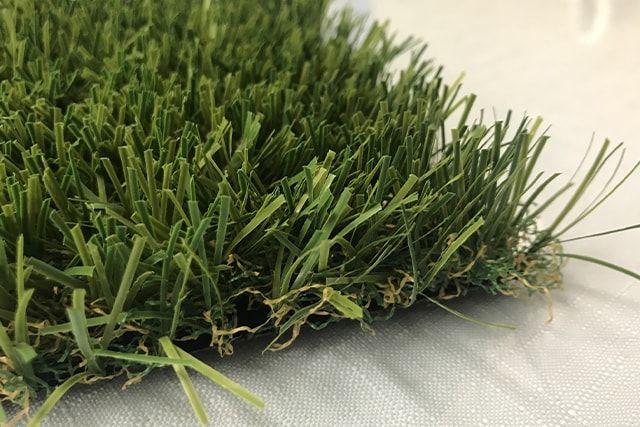 人工芝を砂利の上に敷く場合の注意点