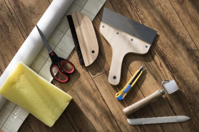 雨樋の修理はテープでできる！ただし業者に頼んだほうがお得な場合も