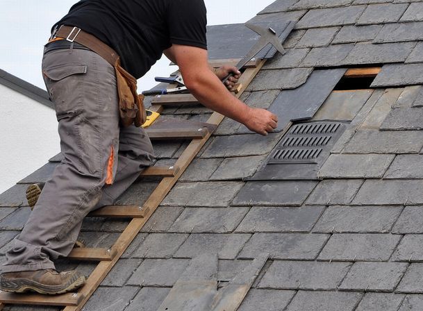 スレート屋根の補修方法と費用相場
