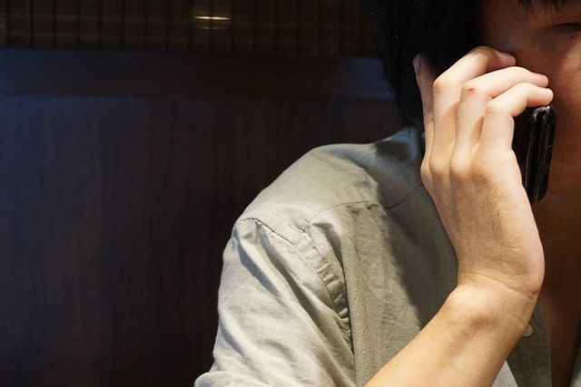 スズメバチの駆除：業者に依頼する