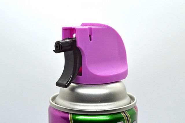 スズメバチの巣は種類によって場所が異なる！巣の場所から特定しよう