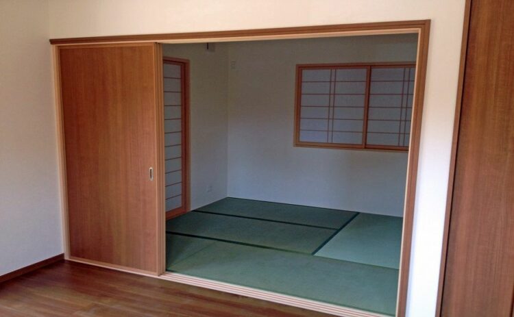 引き戸が開かないときの対処法とは？耐震性に影響している場合もある