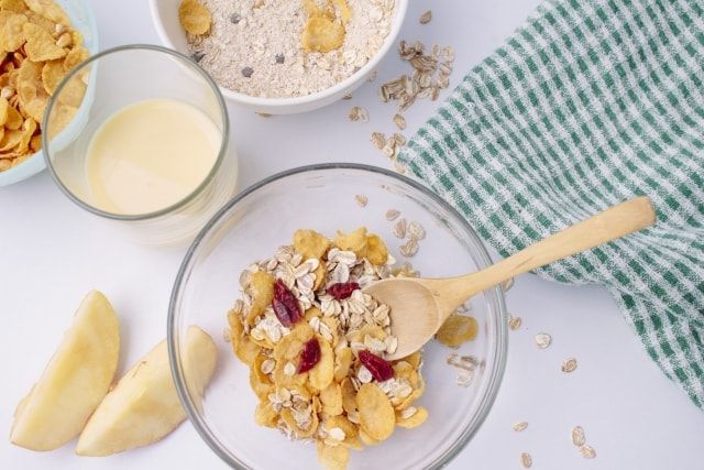 ダニはフローリングにもわく！敷物がある場合はさらに対策に注意を！