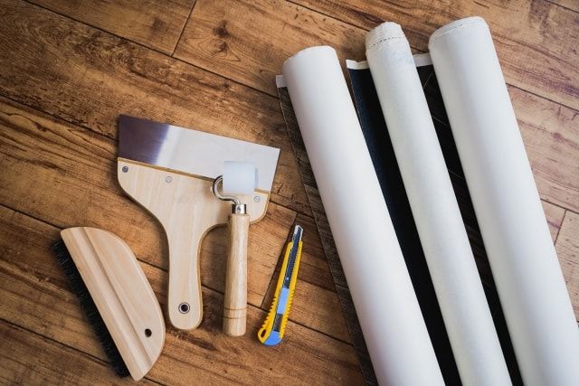 天井や壁にひび割れができたときの対処！危険度の高い症状の見分け方