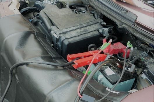 車のバッテリーはどう充電すればいいの!?その方法についてご紹介