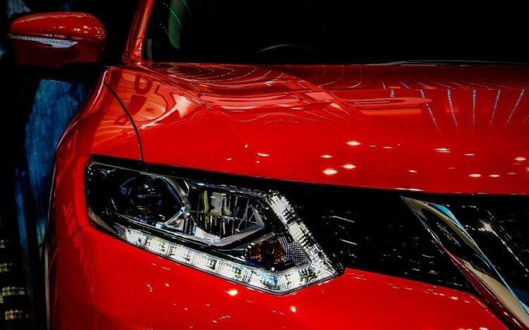 エクストレイルがバッテリー上がりしたらすべきこと!HV車の注意点も