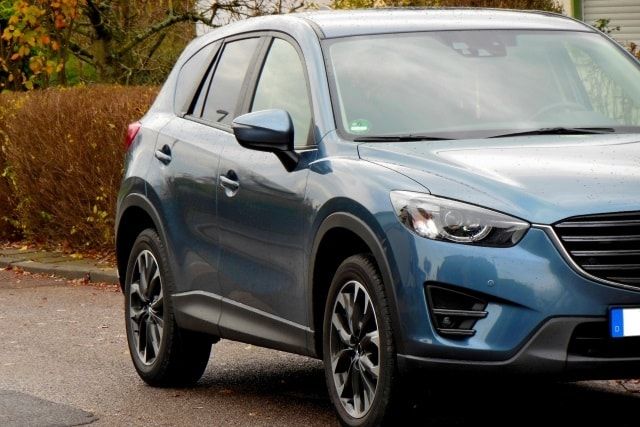 もしもCX-5でバッテリー上がりを起こしたら?解決方法と予防策