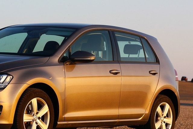 ゴルフ7のバッテリー上がりの対処法!原因を突き止めて再発防止を