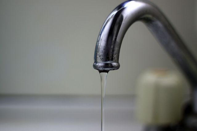 ユニットバスが水漏れしている…まずは原因を明らかにしよう