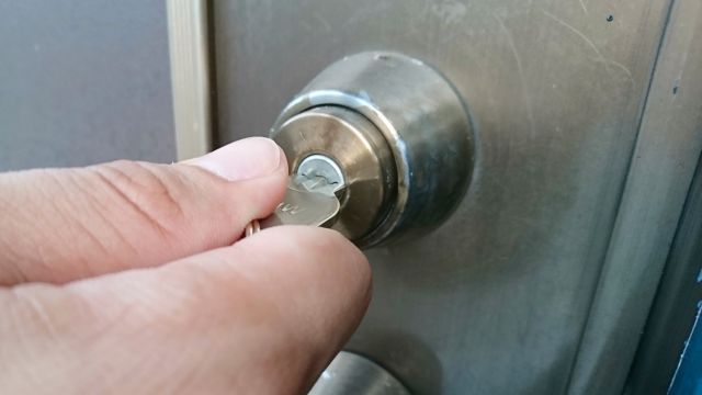 ベストな防犯対策は「鍵閉め」「複数の鍵利用」!
