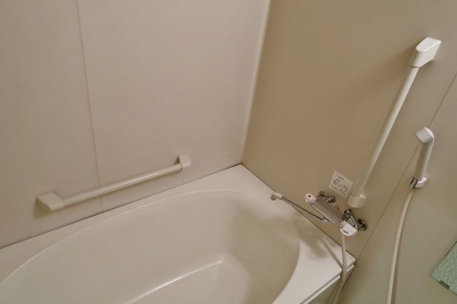 マンションの水漏れ修理には保険金が出ることも！頼れる保険について