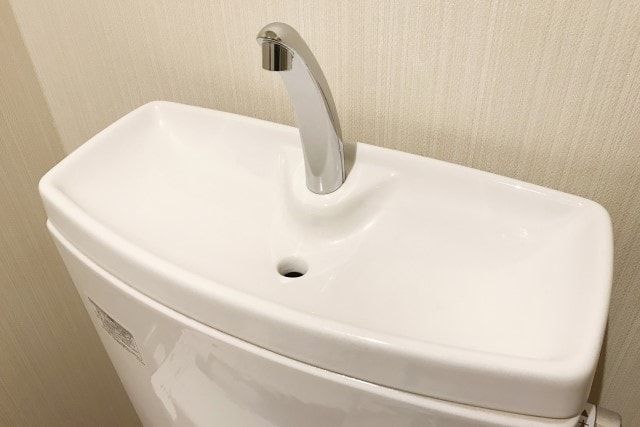 知っておきたい洋式トイレの構造。詰まったときはどう対処する?