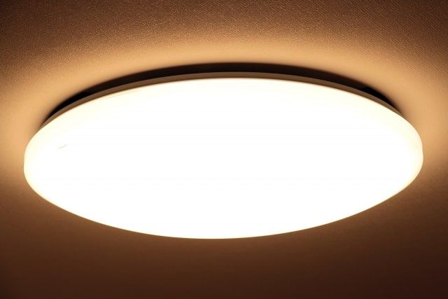 シーリングライトの取り付けは簡単！LED照明にすれば節電効果にも