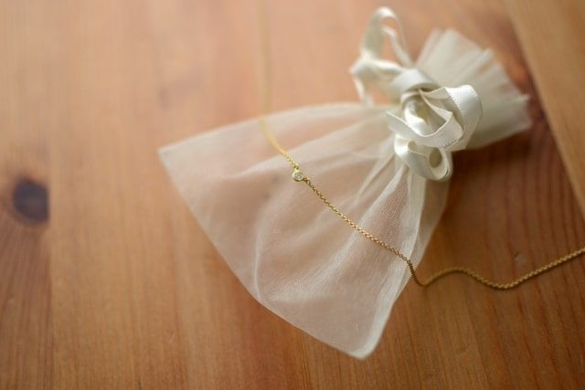 大型犬の火葬方法費用まとめ！葬儀後はペット霊園に納骨？手元供養？