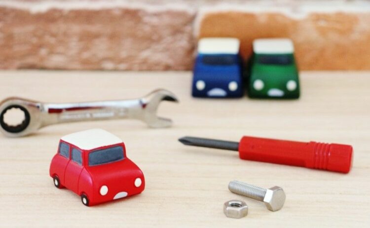軽自動車のバッテリー寿命の確認・交換時の費用相場やおすすめ種類